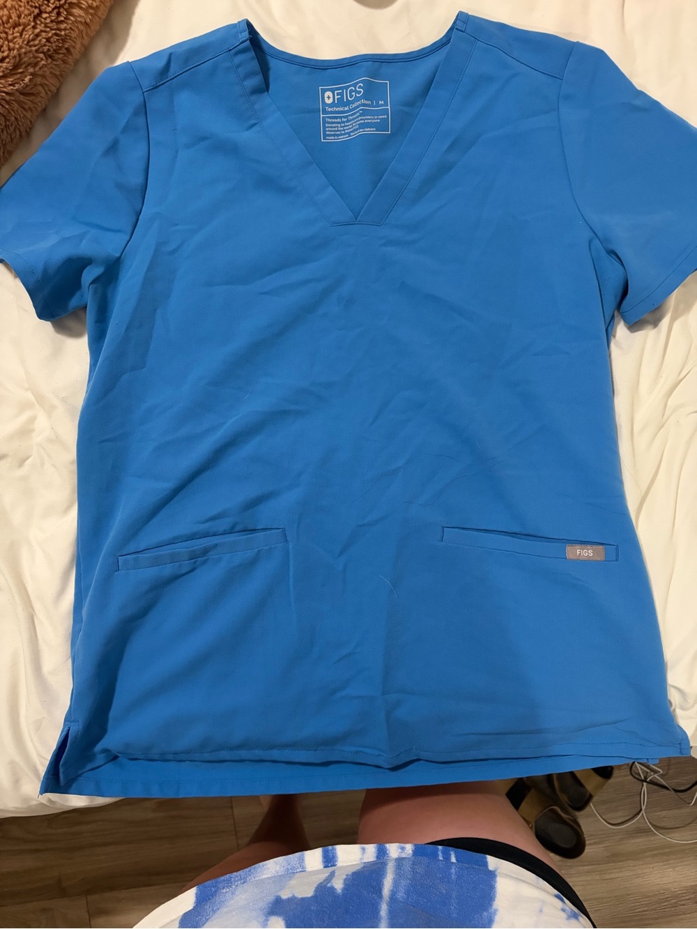 Figs V-Neck Short Sleeve Scrub Top in Bright Blue